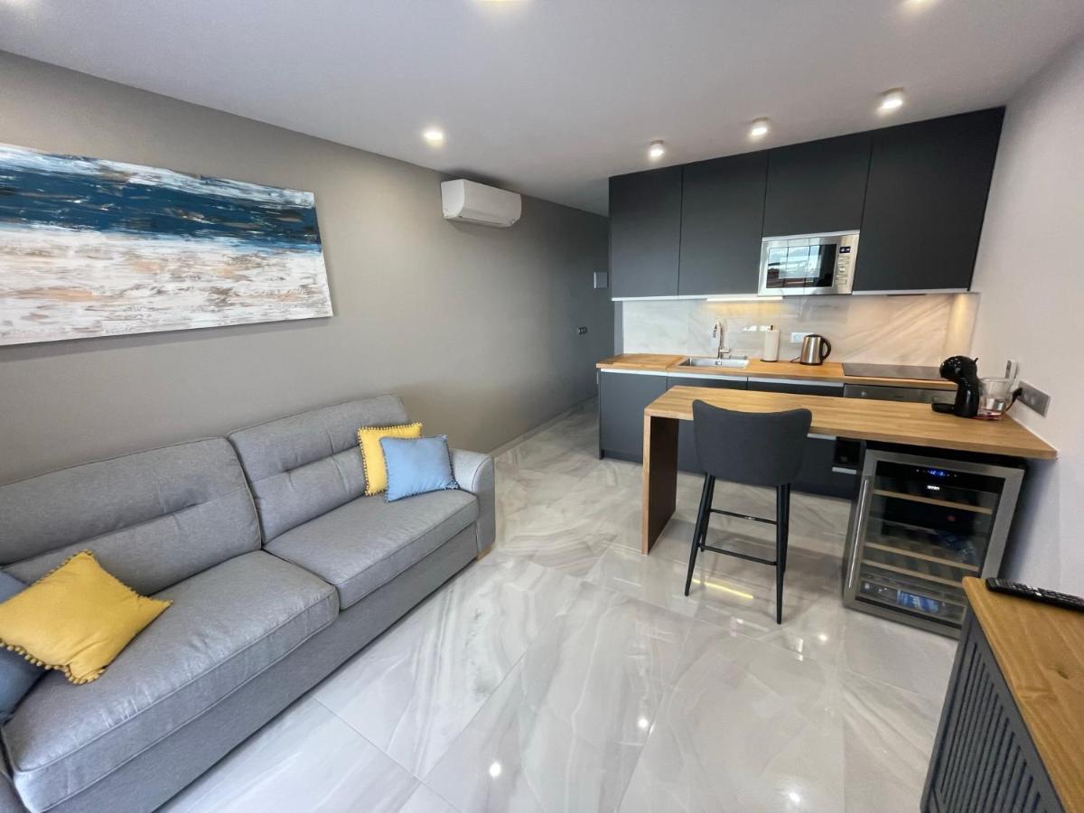 Luxury Diamond - Ocean View, Big Terraces, Air Con, Wifi Apartment Los Cristianos  Exterior photo