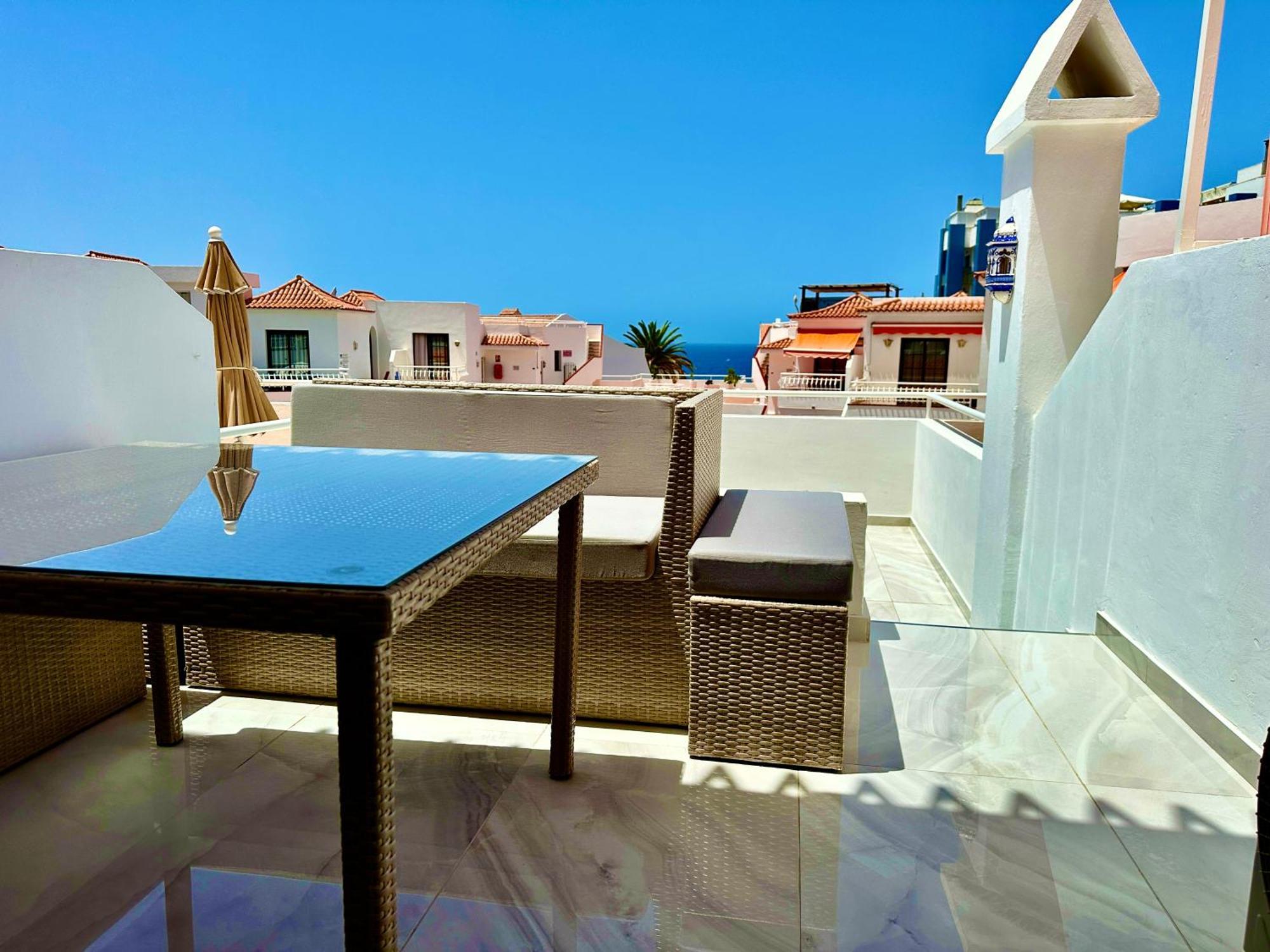 Luxury Diamond - Ocean View, Big Terraces, Air Con, Wifi Apartment Los Cristianos  Exterior photo